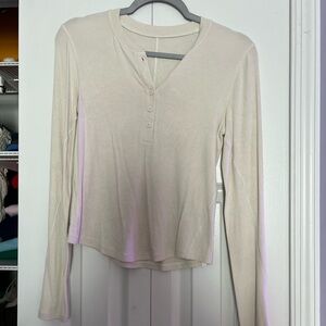 LULULEMON Henley Long Sleeve